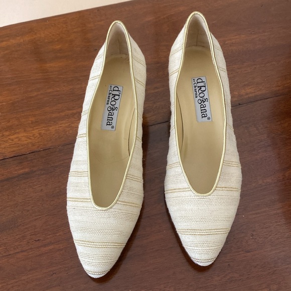 d’Rosana Italian Leather Shoes with Cream & Gold Fabric Pumps 2” Heel size 7 - Picture 4 of 10